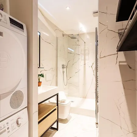 Cosy Volti Ap4434 By Riviera Homes Apartment